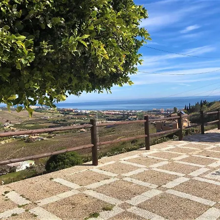 3 Bed - Sleeps 6 - Pool - Garden - Parking Dom wakacyjny